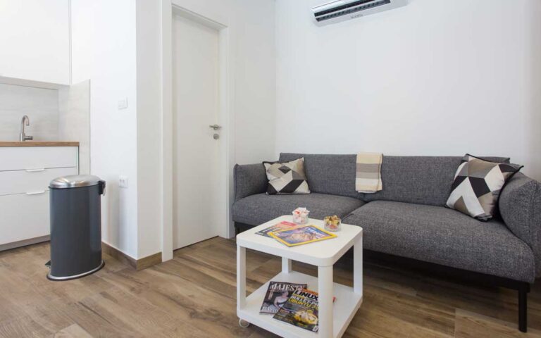 studio-apartment-near-split-(13)