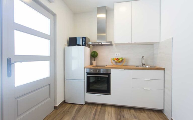 studio-apartment-near-split-(8)